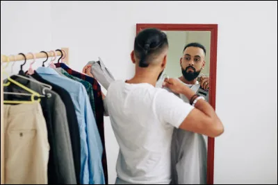 Tu changes de vêtements