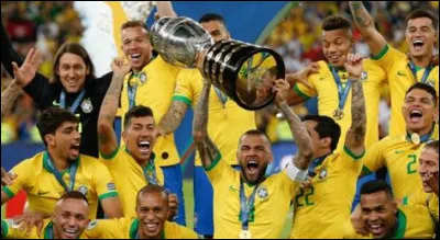 Le Brésil est le pays à avoir remporté le plus de fois la Copa America (équivalent de l'Euro en Europe)