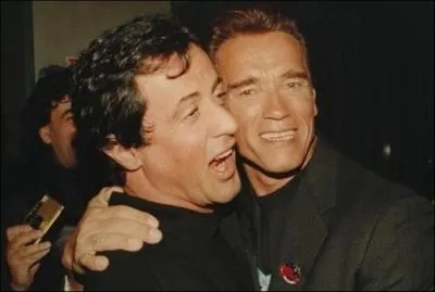Dans quel film avec Sylvester Stallone est-il cit en tant que Prsident des Etats-Unis ?