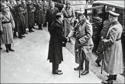 Le 30 janvier 1933, Hitler est nommé chancelier : à la suite de quel événement ?