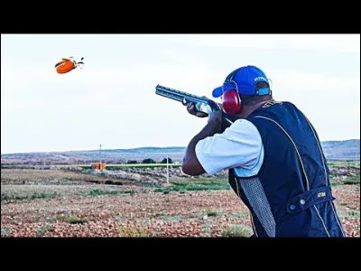 Même s'il n'a pas de sous, il peut être très chic, c'est le...