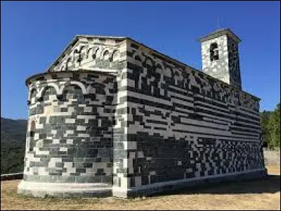 À qui ou à quoi l'église San-Michele, à Murato, doit-elle ses couleurs vertes et blanches ?