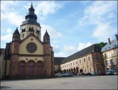 Si la ville de Senones se situe dans les Vosges, alors elle se trouve donc dans la r&eacute;gion...