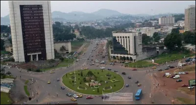 Quelle est la capitale en Y du Cameroun, la cité aux 7 collines ?