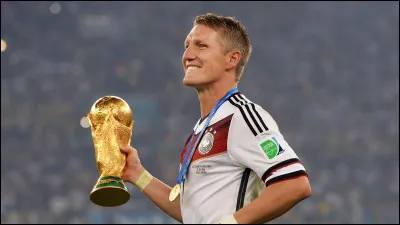 Bastian Schwainsteiger était-il titulaire lors de la fameuse demi-finale Allemagne-Brésil, gagnée 7-1 lors de la Coupe du monde 2014 ?