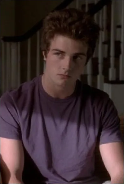 Qui est cet adolescent ?