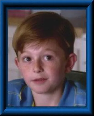 Qui est ce petit garçon ?