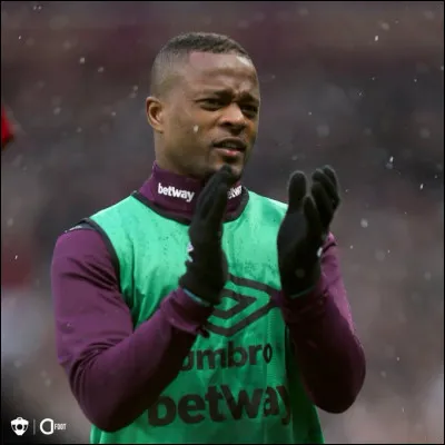 Dans quel club a-t-il termin&eacute; sa carri&egrave;re ?