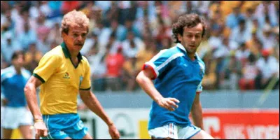 Quel trophée majeur remporte-t-il avec l'équipe de France ?