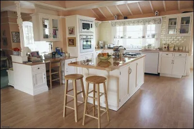 À qui appartient cette cuisine ?