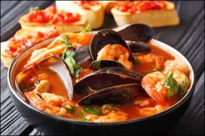 Gastronomie : Quel poisson n'entre pas dans la composition de la bouillabaisse ?