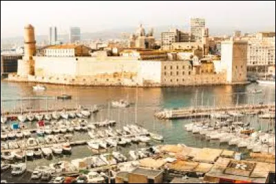 Géographie : Quel fleuve traverse la ville de Marseille ?