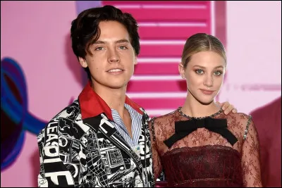 Lili Reinhart et Cole Sprouse sont-ils déjà sortis ensemble ?