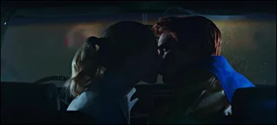 Dans quel épisode s'embrassent-ils pour la première fois ?