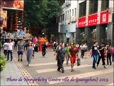 Quelle est cette ville en C, capitale de la province chinoise du Guangdong, cité économique, culturelle et politique ?