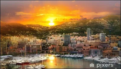 D'après Joe Dassin, dans quelle ville faut-il naître pour ne pas payer d'impôts ?