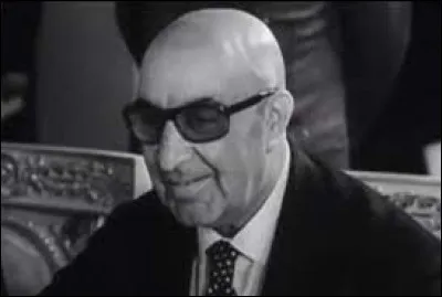 Le 17 juillet 1973, la monarchie est renversée dans ce pays et la république proclamée : de quel pays s'agit-il ?