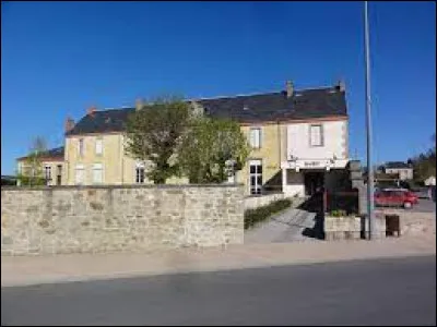 Village Puydômois, Saint-Maurice-près-Pionsat se situe en région ...