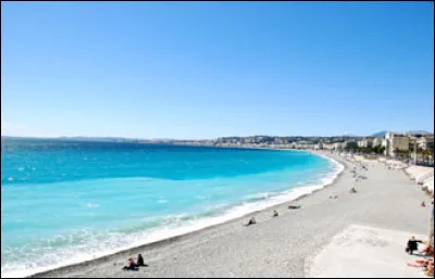 Insolite : Laquelle de ces anecdotes concernant la ville de Nice est erronée ?