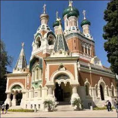 Lieu d'exception : À quel pays appartient la gestion de la cathédrale Saint-Nicolas ?