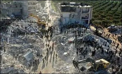 En parlant de sa magnitude, de combien était-elle ?