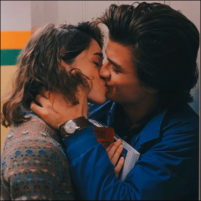 Comment se nomme le nouveau petit copain de Nancy ?