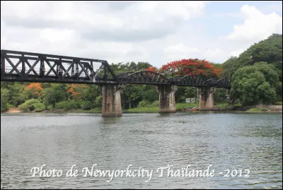 Quel est ce lieu en Thaïlande, une rivière dont le pont ferroviaire de Kanchanaburi symbolise le martyr des prisonniers de guerre des japonais que l'ont construit en 1943 ?