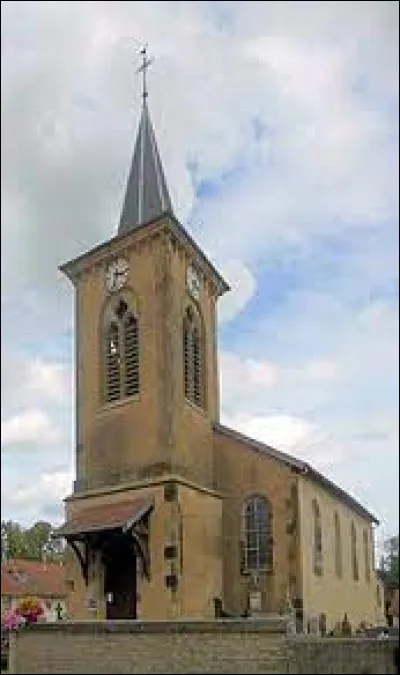 Voici l'&eacute;glise Sainte-Libaire, &agrave; Bayecourt. Village de l'aire d'attraction Spinalienne, il se situe dans le d&eacute;partement ...