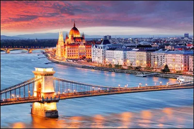 Quelle est la capitale de la Hongrie ?