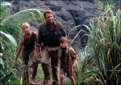 Quel cinéaste est le réalisateur de Jurassic Park, film sorti en 1993 qui connait un très grand succès ?