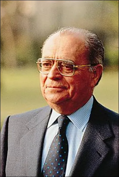 Pierre Bérégovoy, homme politique socialiste, se suicide le 1er mai 1993 : quelle était sa dernière fonction ?