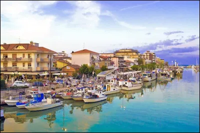 Le nom de cette ville est...