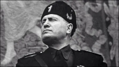 Vrai ou faux ; Mussolini a gouverné l'Italie.