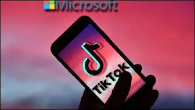 Complétez cette expression de TikTok qui cartonne en 2023, où l'on retrouve Mohammed et Gaëtan : ''___________ le dégradé !''