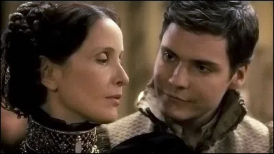 Le parcours d'une femme hongroise respectée et convoitée, mais meurtrière et en partie folle, est relaté dans...