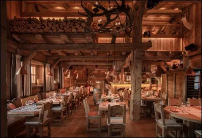 Une cr&eacute;ature &eacute;trange vous aborde dans une taverne et vous demande de l'aide pour retrouver un objet perdu. Comment r&eacute;agissez-vous ?