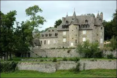 Je vous propose de partir en Aubrac, à la découverte du château de Fournels. Village de l'arrondissement de Mende, il se situe ...