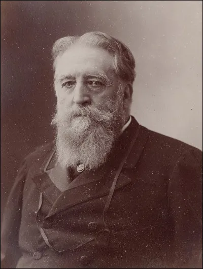 Bourrée, à mettre dehors, c'est la...