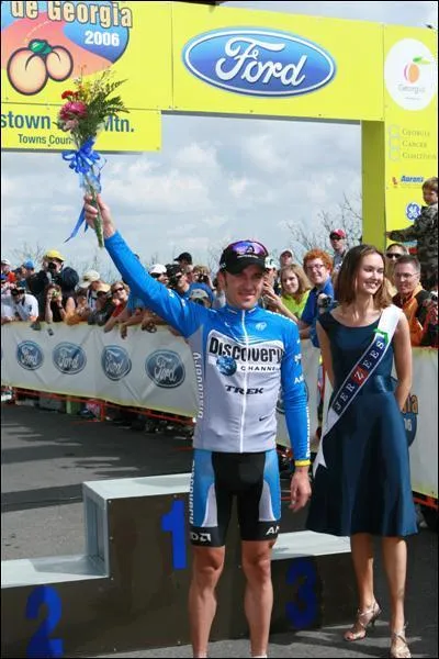 En quelle anne Yaroslav Popovych a t le maillot blanc du meilleur jeune sur le tour de France?