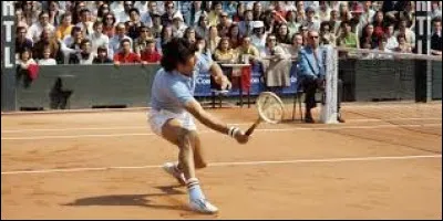 Qui est ce fantasque joueur de tennis d'origine roumaine ?