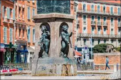 Insolite : laquelle de ces anecdotes concernant la ville de Toulouse est fausse ?