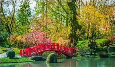 Personnalité : lequel de ces écrivains est toulousain ?