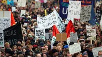 Le 15 février, des manifestations ont lieu dans le monde entier, dans 600 villes : quel en est le sujet ?