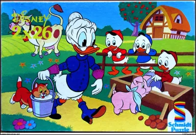 On l'a reconnue ! C'est la grand-mère de Donald Duck et arrière-grand-mère de Riri, Fifi, Loulou, qu'on a coutume d'appeler Grand-mère Donald ! Quel est son prénom et son nom de jeune fille ?