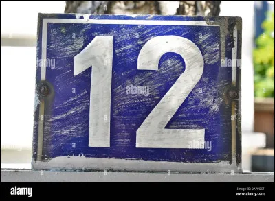 Comment appelle-t-on un polygone à 12 côtés ?