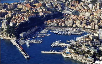 Ville : quel est le nom du port de plaisance de Monaco ?