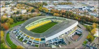 Sport : Comment s'appelle le stade de football de Nantes ?