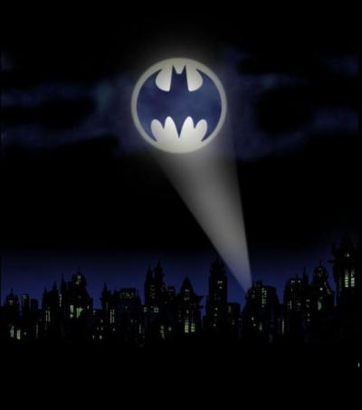 Sur le toit de quel btiment de Gotham City se trouve le Bat-Signal ?