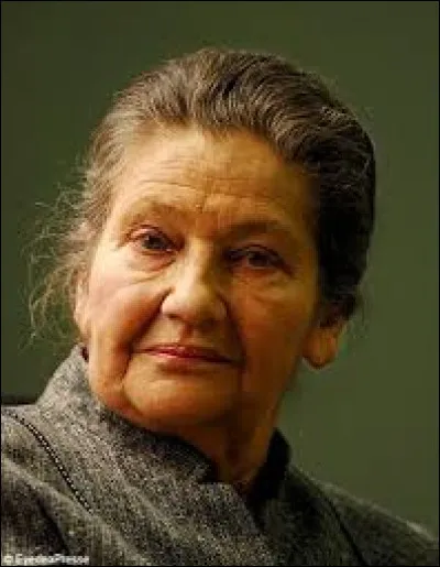 Quelle actrice joue le rôle de Simone Veil dans le film "Simone, le voyage du siècle" ?