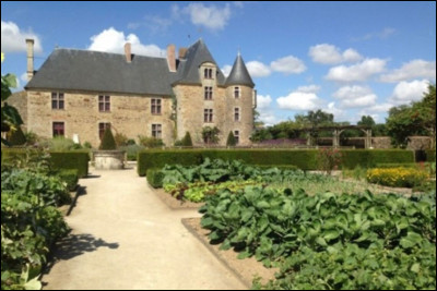 Où habite François Athanase Charette ?